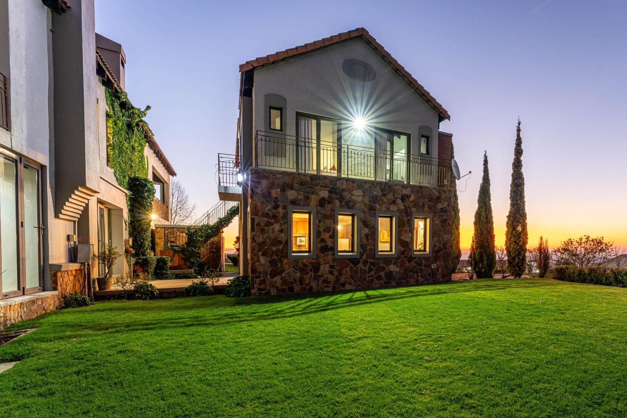 Mount High Luxury Country Estate * Lydenburg